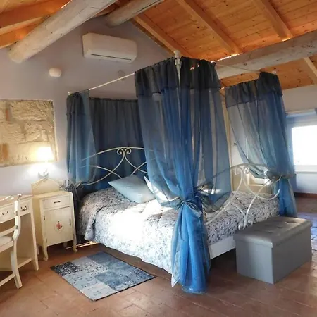 La Fiaba Del Monferrato * Vignale