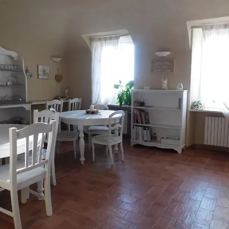 La Fiaba Del Monferrato Апартаменты *