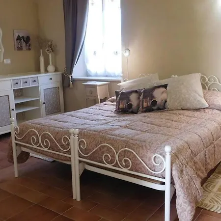 La Fiaba Del Monferrato * Vignale