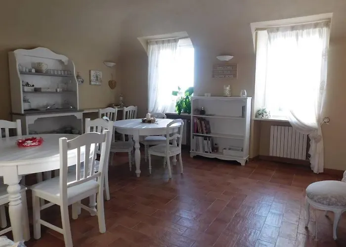 La Fiaba Del Monferrato Апартаменты *